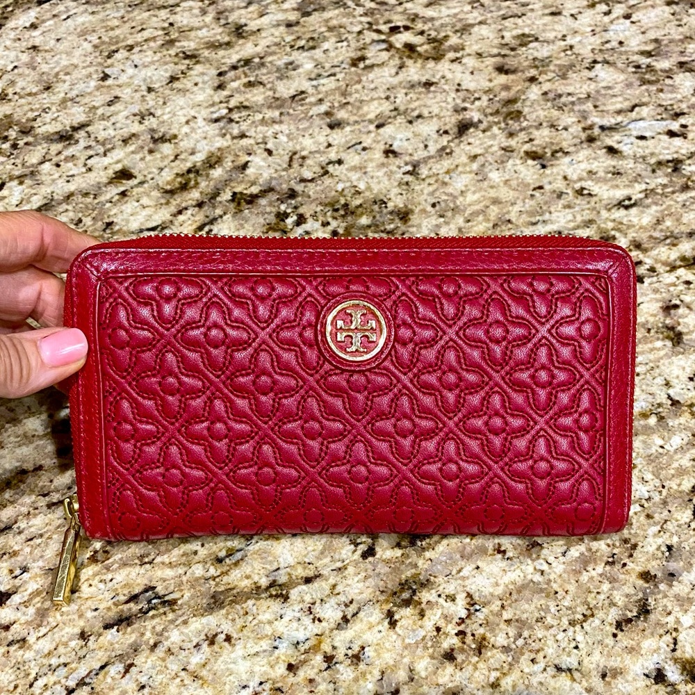 TORY BURCH Bryant Continental Leather Wallet